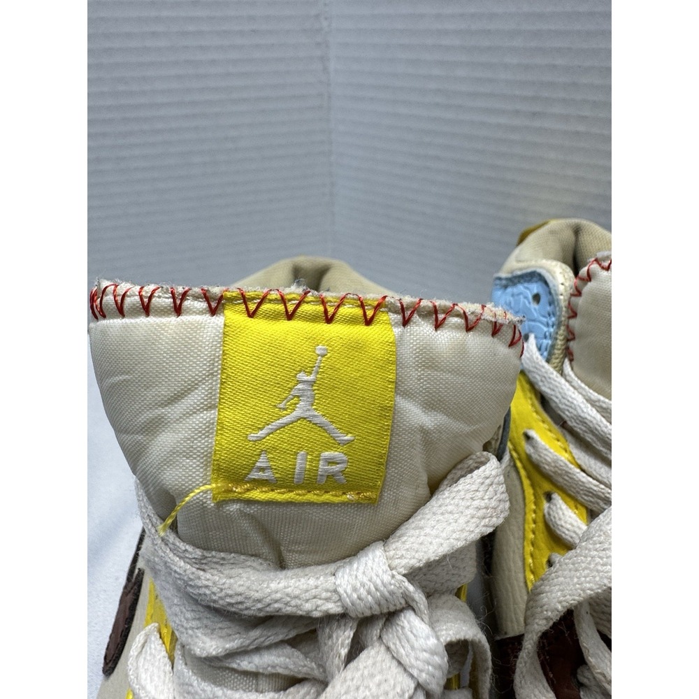 Maison Chateau Rouge X Air Jordan 1 Mid Se "Fearless" Sneakers View 3